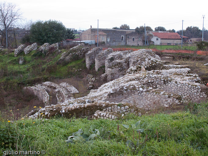 Telesia - anfiteatro  romano