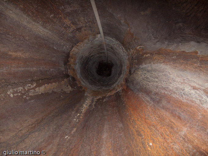 cripta dell'Abbazzia benedettina di San Salvatore Telesino