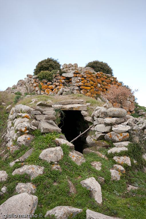 Nuraghe e tomba dei Giganti di Tamuli - Macomer