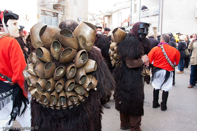 Mamuthones - carnevale di Mamoiada.